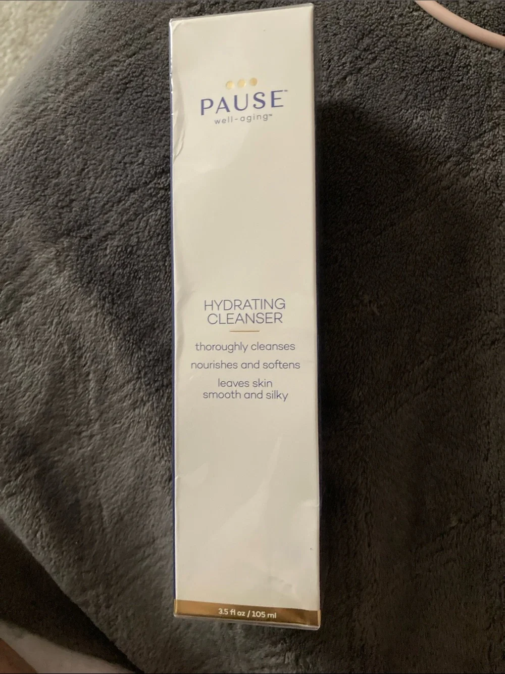 PAUSE Hydrating Cleanser - White & Gold Packaging